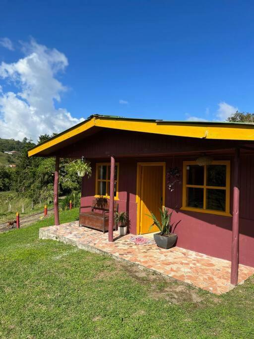 B&N Farm Stay Casita Turrialba Exterior photo