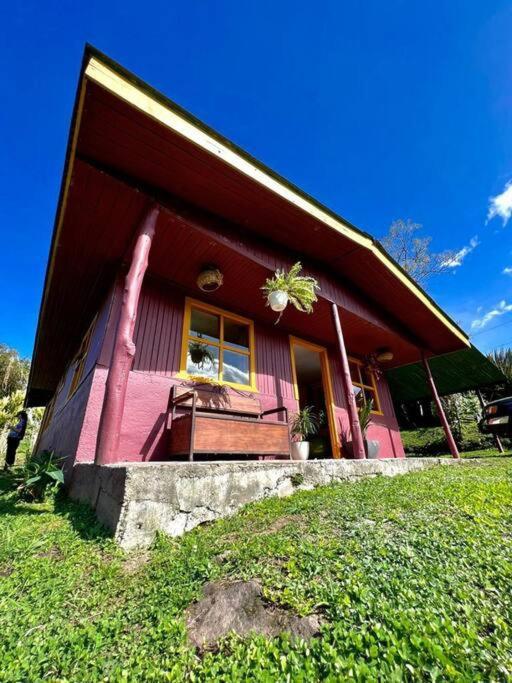 B&N Farm Stay Casita Turrialba Exterior photo